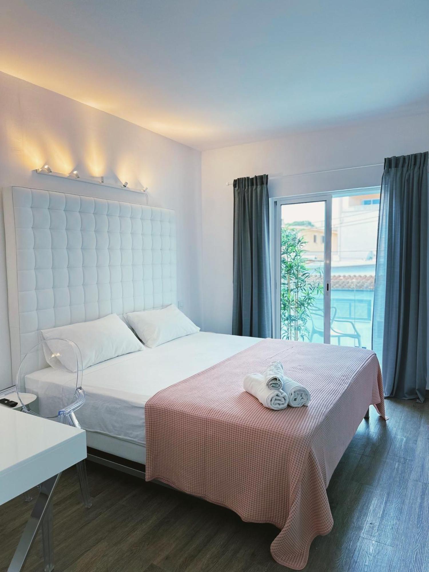 Bhc Boutique Hostal Cala Millor Cala Millor  Ngoại thất bức ảnh