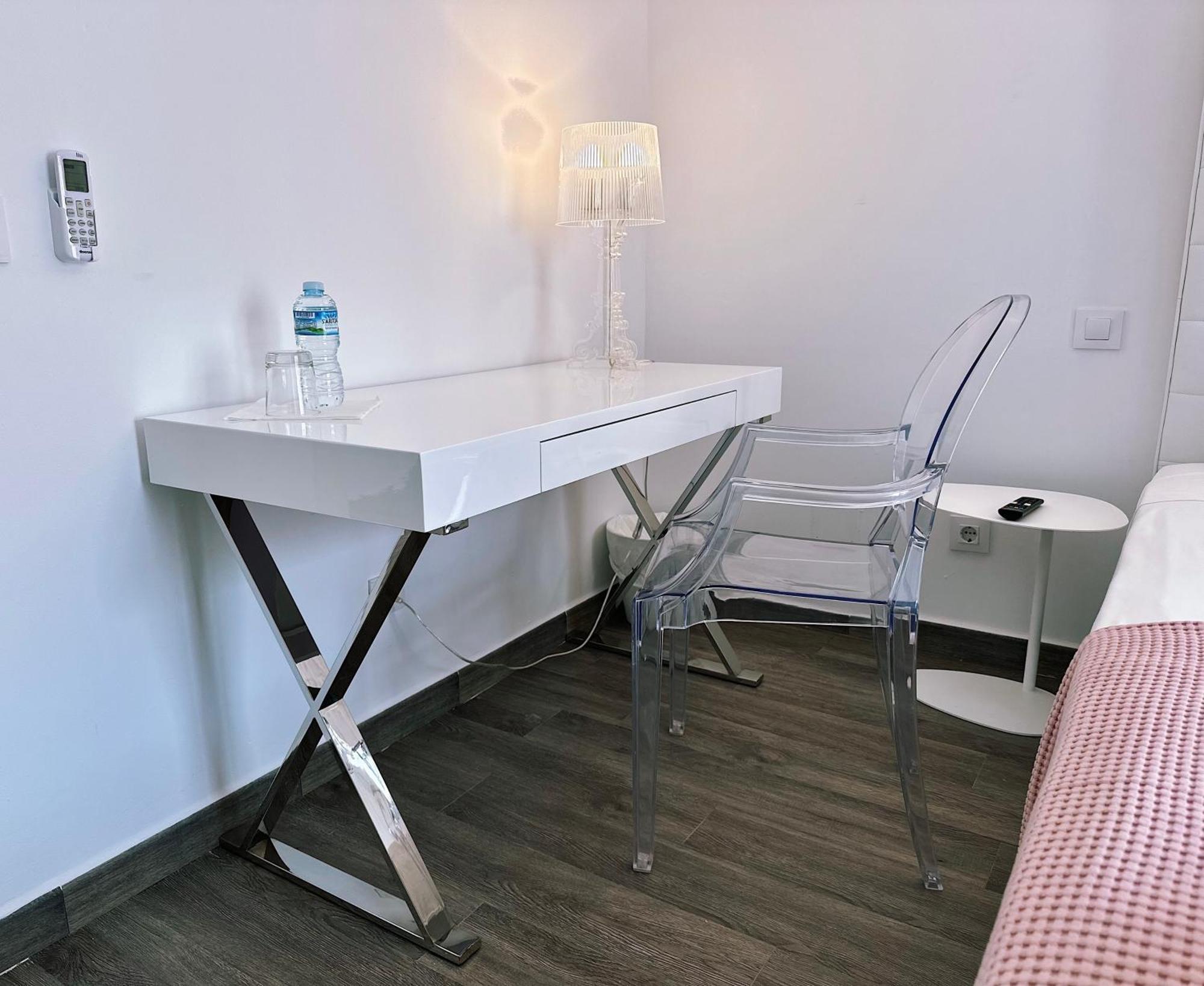 Bhc Boutique Hostal Cala Millor Cala Millor  Ngoại thất bức ảnh